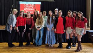 „Let’s Sing Merry Melodies”