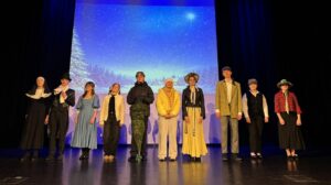 „Opowieść wigilijna” autorstwa Charles Dickens.